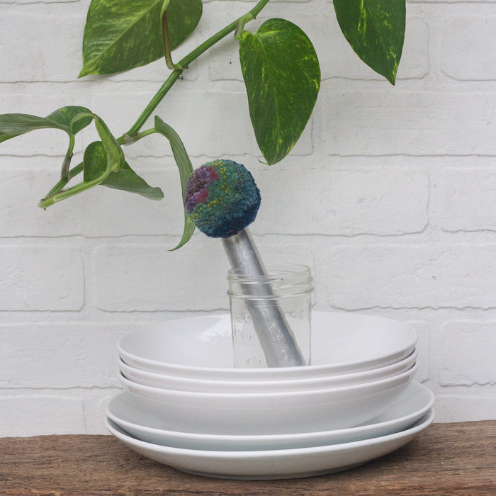 Sundae Collection | Vintage Chunky Handle Ice Cream Scoop, Laying | 01