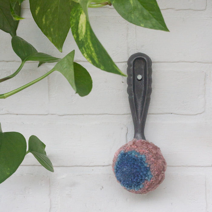 Sundae Collection | Vintage Chunky Ribbed Ice Cream Scoop, Hanging | 01