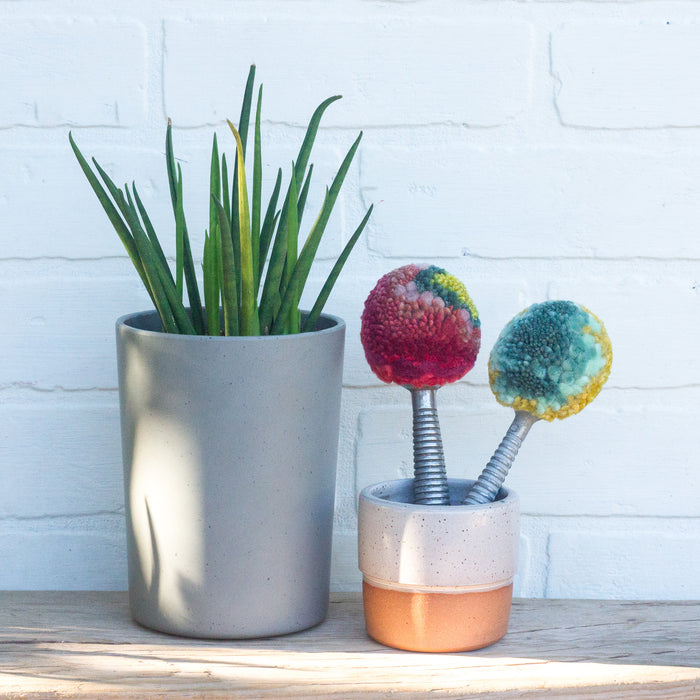 Sundae Collection | Vintage Striped Ice Cream Scoop, Laying | 01